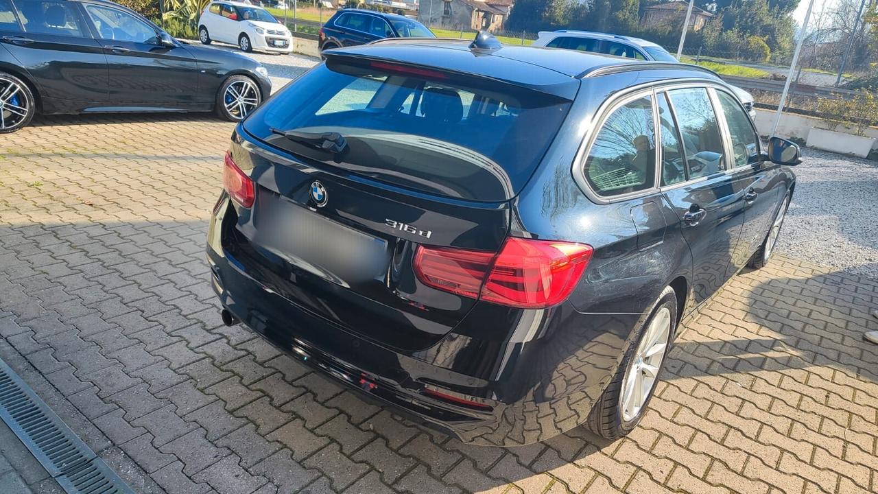 Bmw 316d Touring Sport Neopatentati- 2019