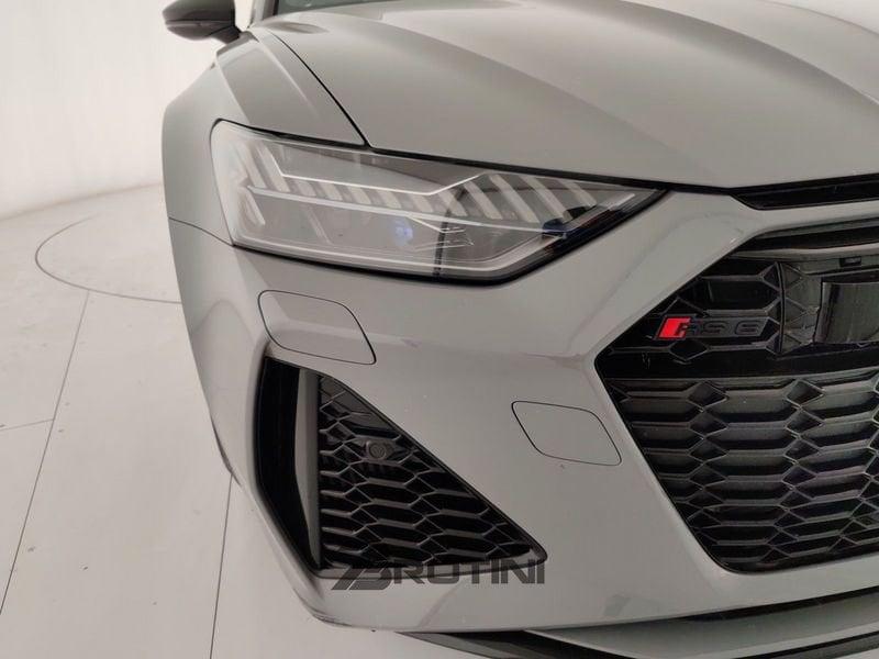 Audi RS6 4.0 quattro tiptronic