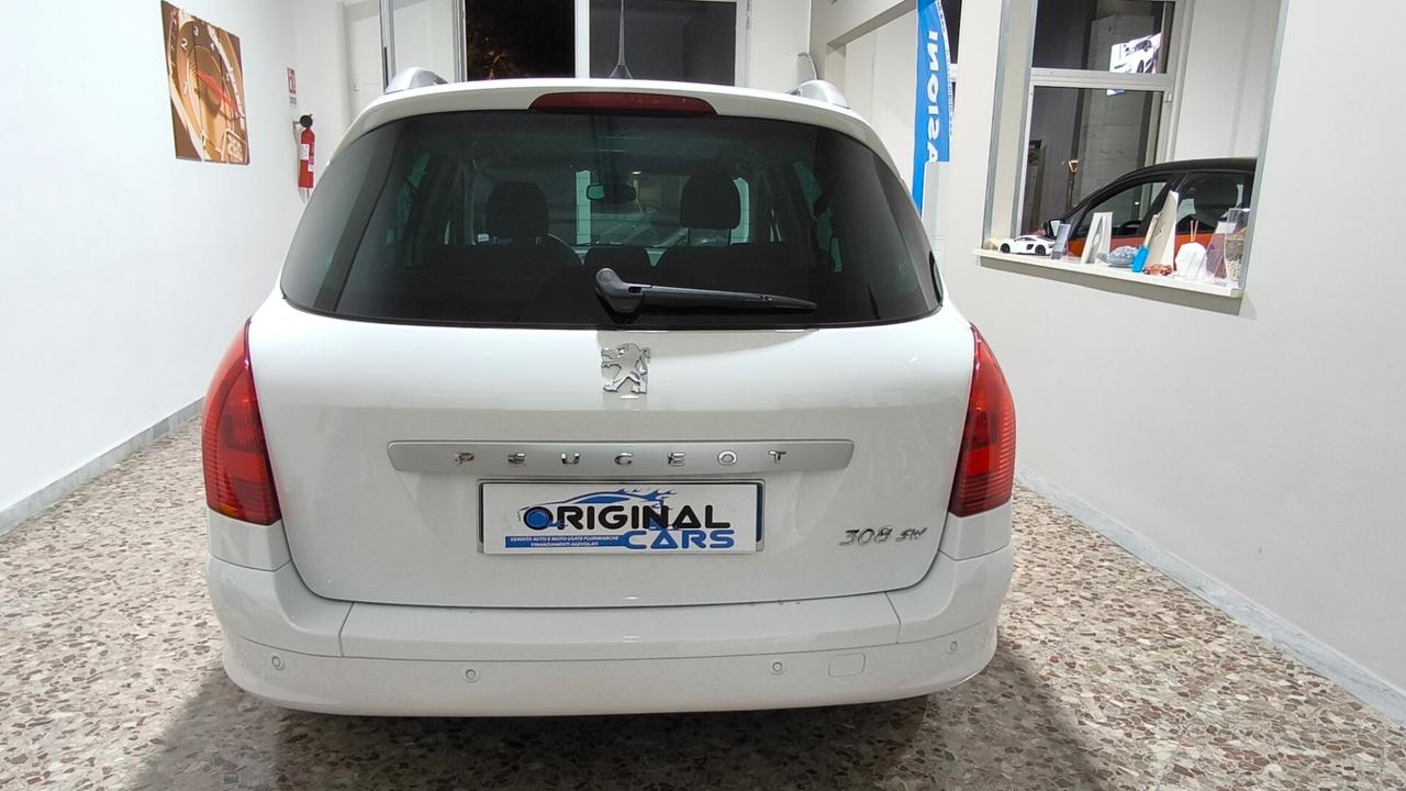 Peugeot 308 1.6 HDi 110CV SW Ciel Féline