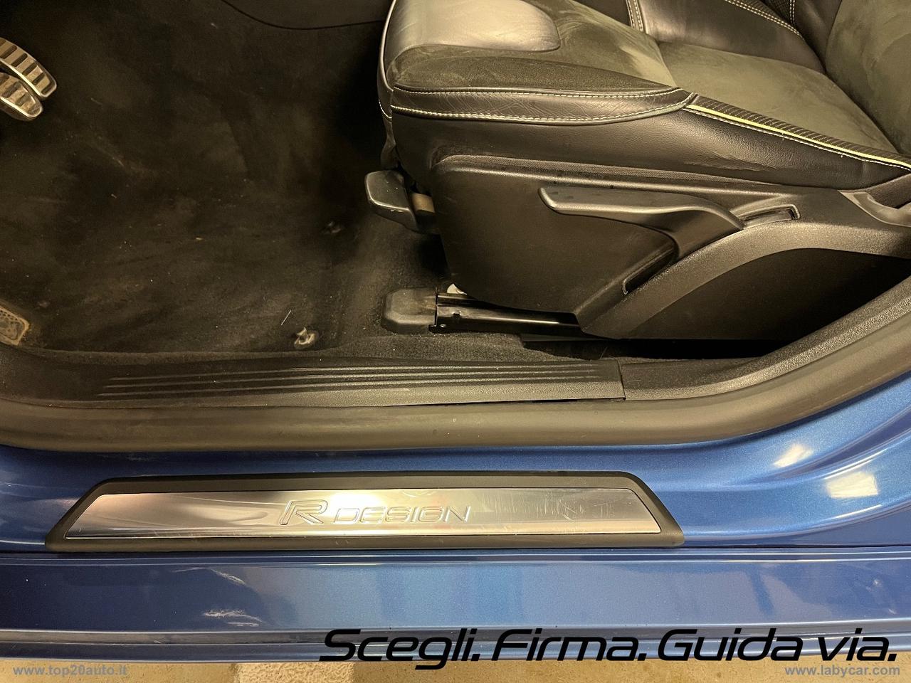 VOLVO V40 D2 R-design FARI LED|DOPPIO SCARICO