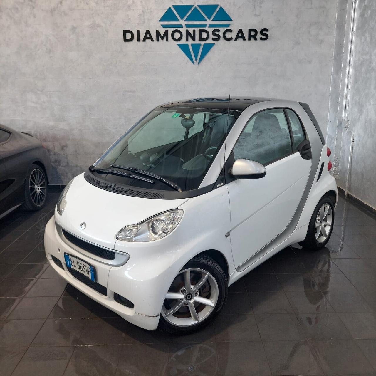 Smart ForTwo 1000 52 kW coupé pure