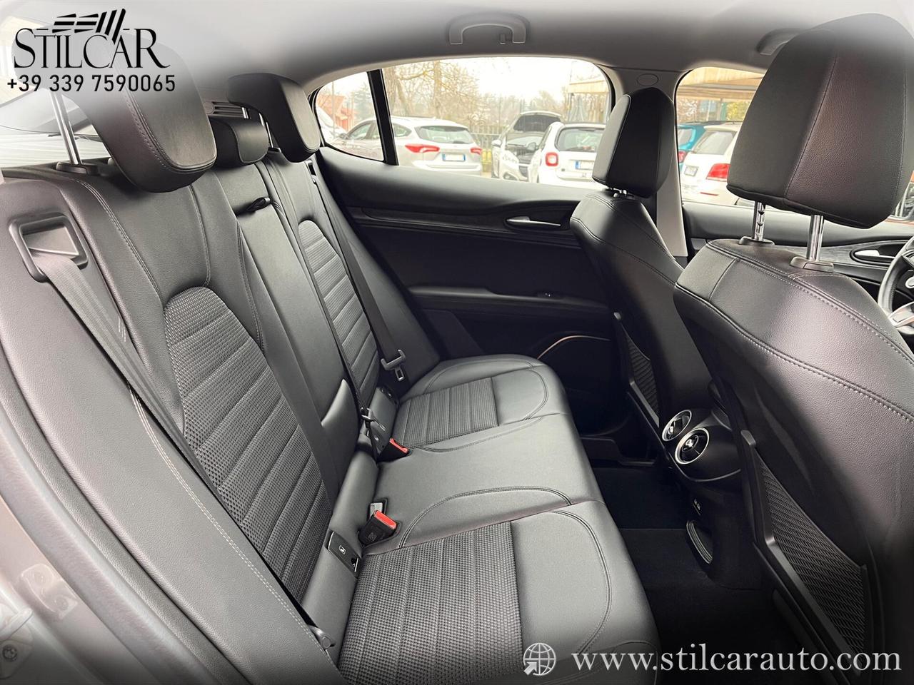 Alfa Romeo Stelvio 2.2 Turbodiesel 190CV AT8 RWD Executive