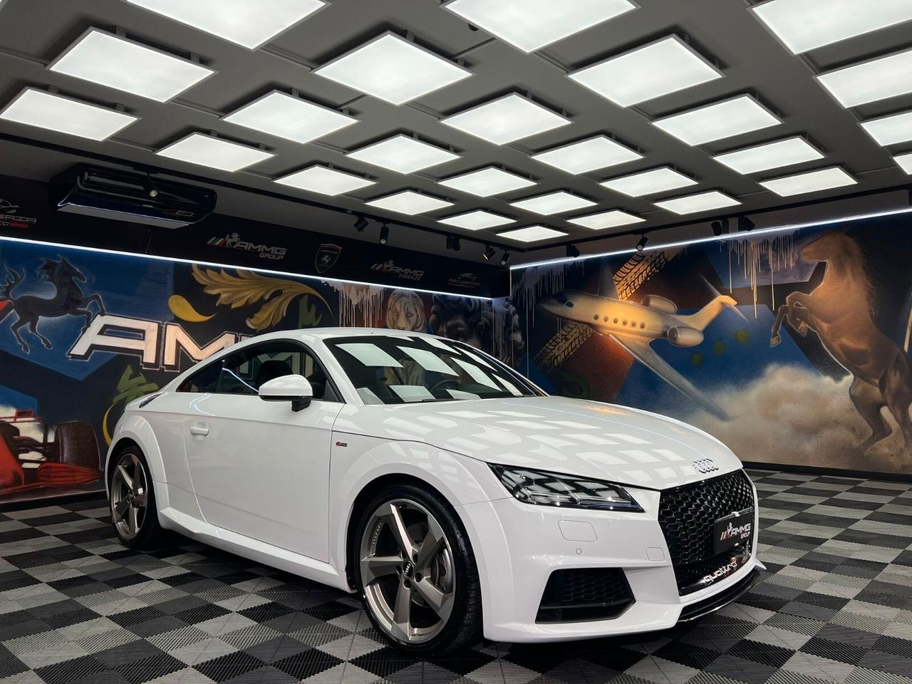 Audi TT Coupé 2.0 TDI quattro S tronic S line