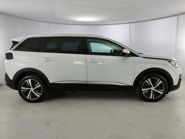 PEUGEOT 5008 BlueHDi 130 S&S Allure