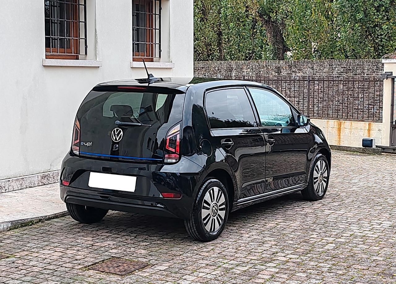 Volkswagen e-up! 5p 82CV- Anno 2021