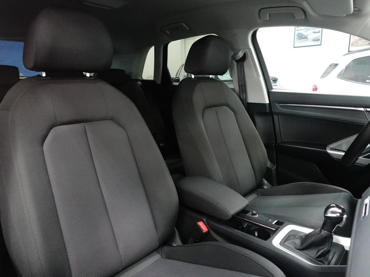 Audi Q3 2.0 TDI 150 CV 35 S TRONIC BUSINESS