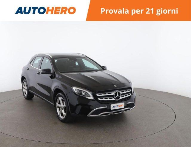 MERCEDES-BENZ GLA 200 d Automatic Sport