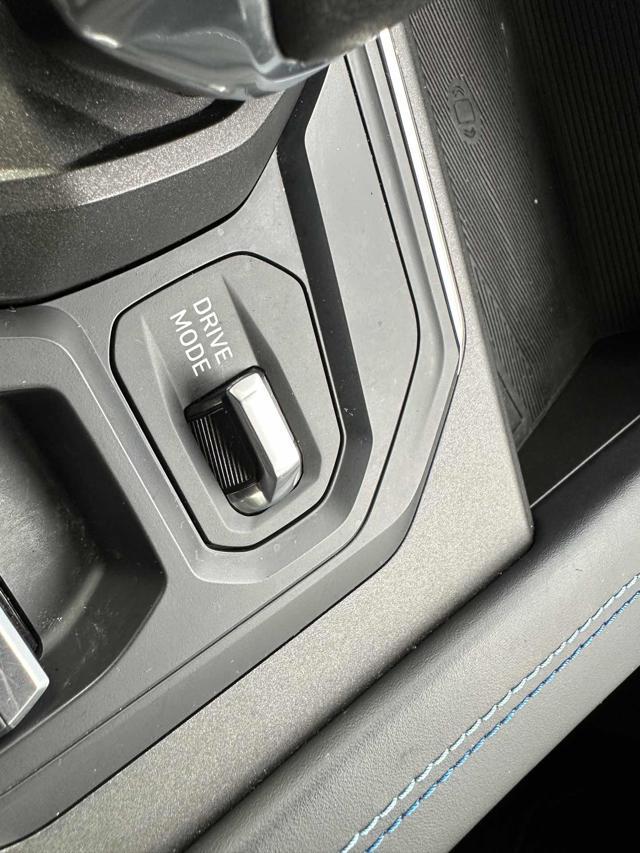 LYNK & CO 01 PHEV