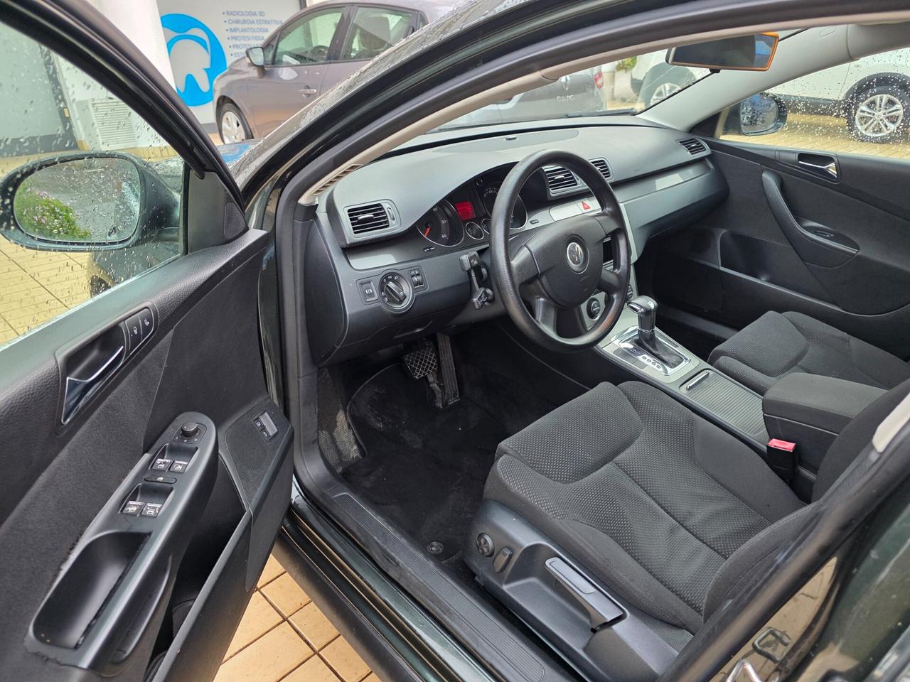 Volkswagen Passat 2.0 16V TDI Var. DSG Comfortline
