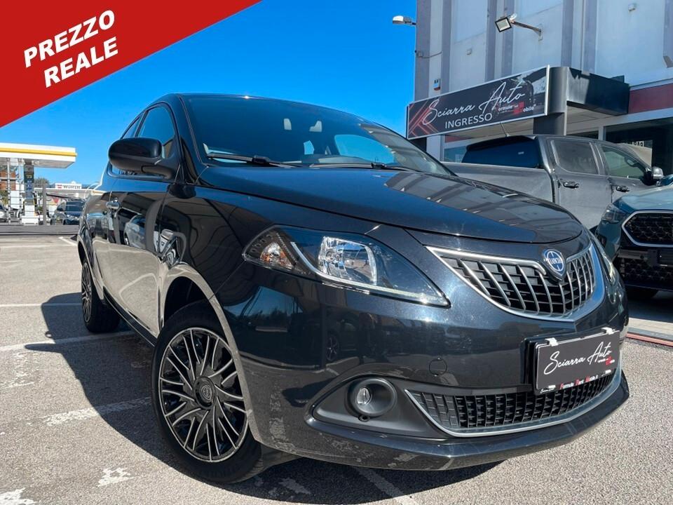 Lancia Ypsilon 1.0 FireFly 5 porte S&S Hybrid Gold