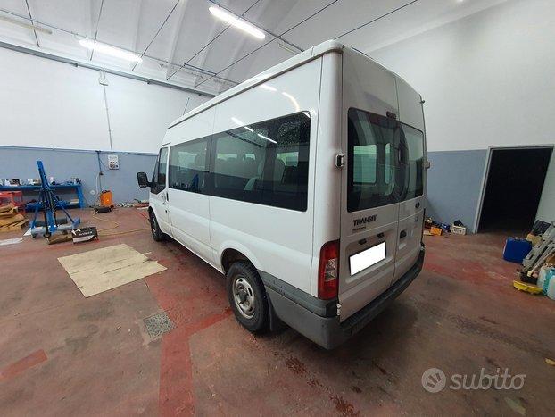 Ford Transit 300M 2.2 TDCi 115CV 9 Posti