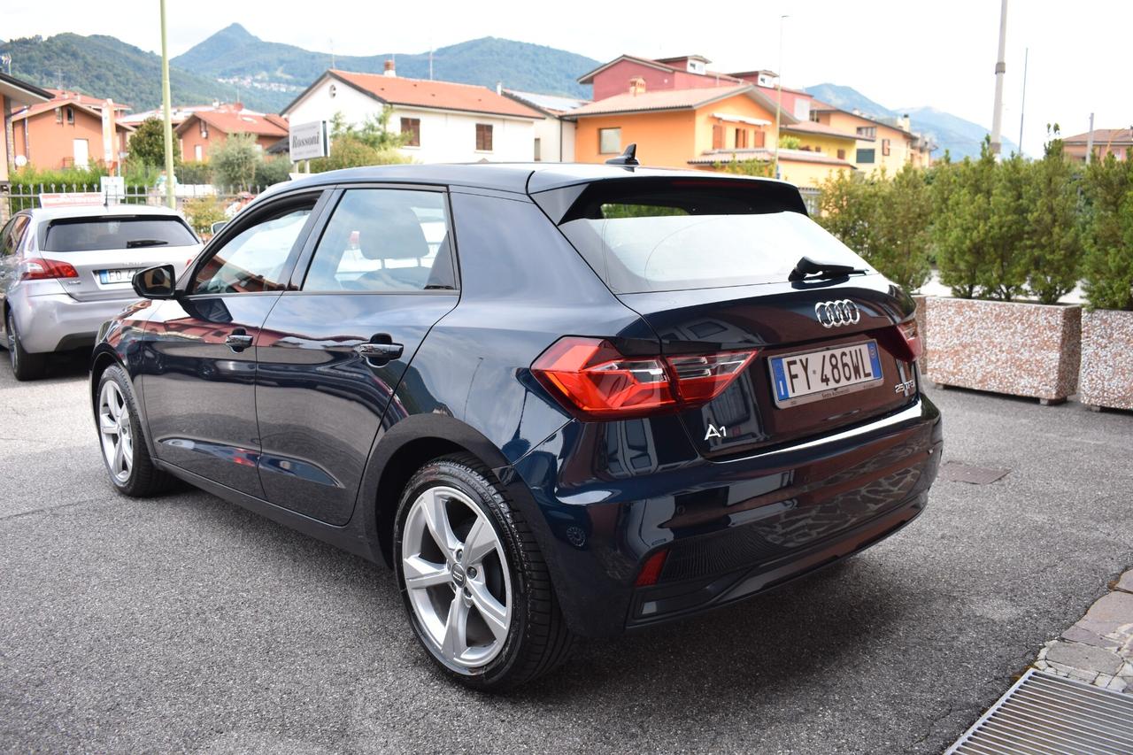 Audi A1 Sportback Restayling 1.0 tfsi 25