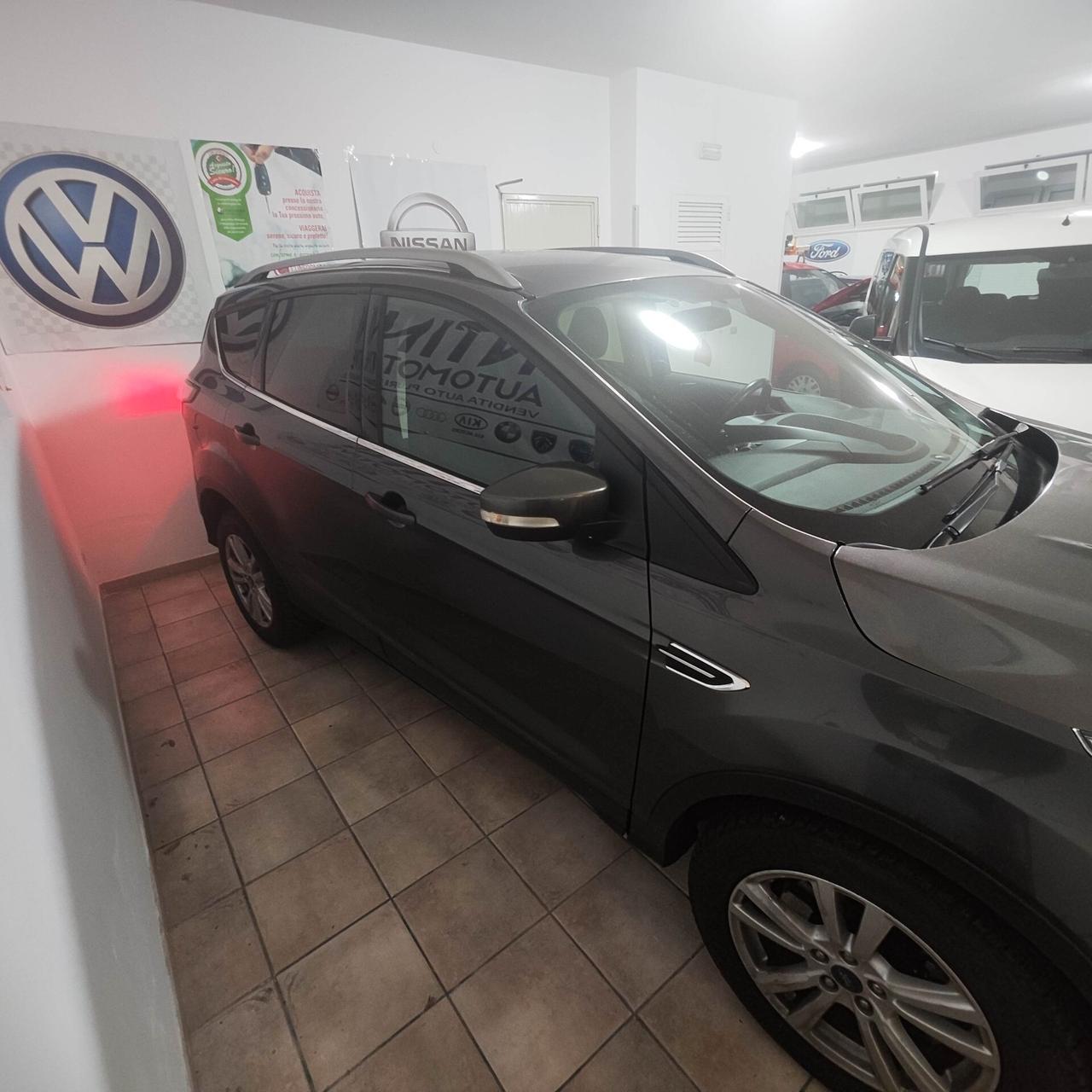 Ford Kuga 1.5 TDCI 120 CV S&S 2WD Powershift Business 12 mesi di garanzia