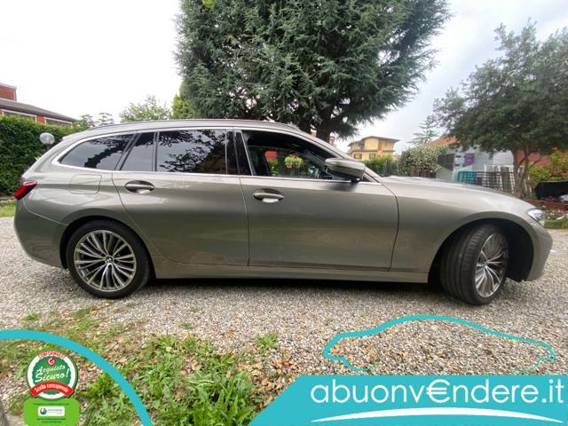 BMW 320 d 48V Touring Luxury