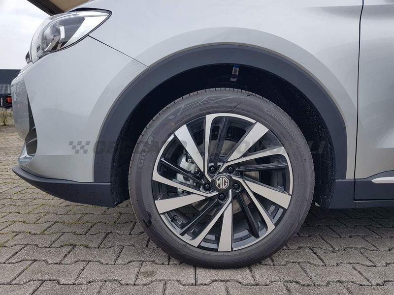 MG ZS ZS HEV LUXURY Silver