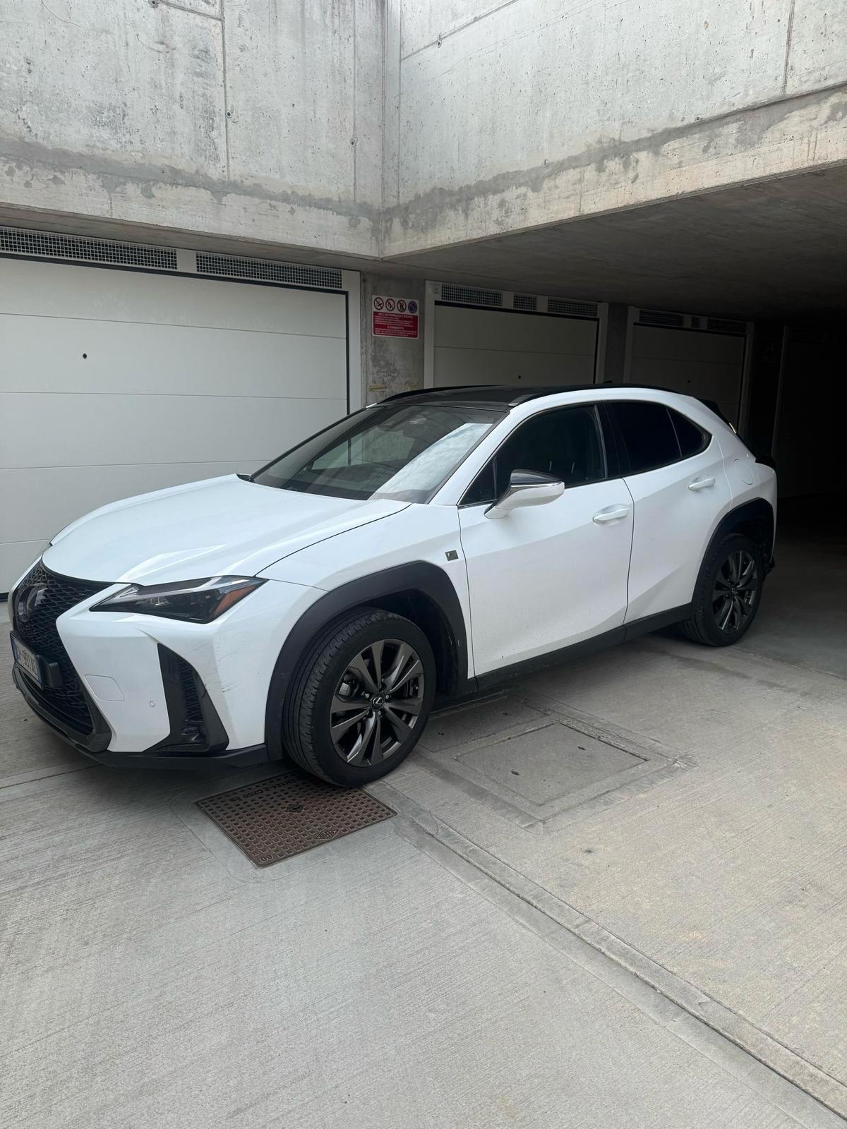 Lexus UX UX Hybrid F Sport
