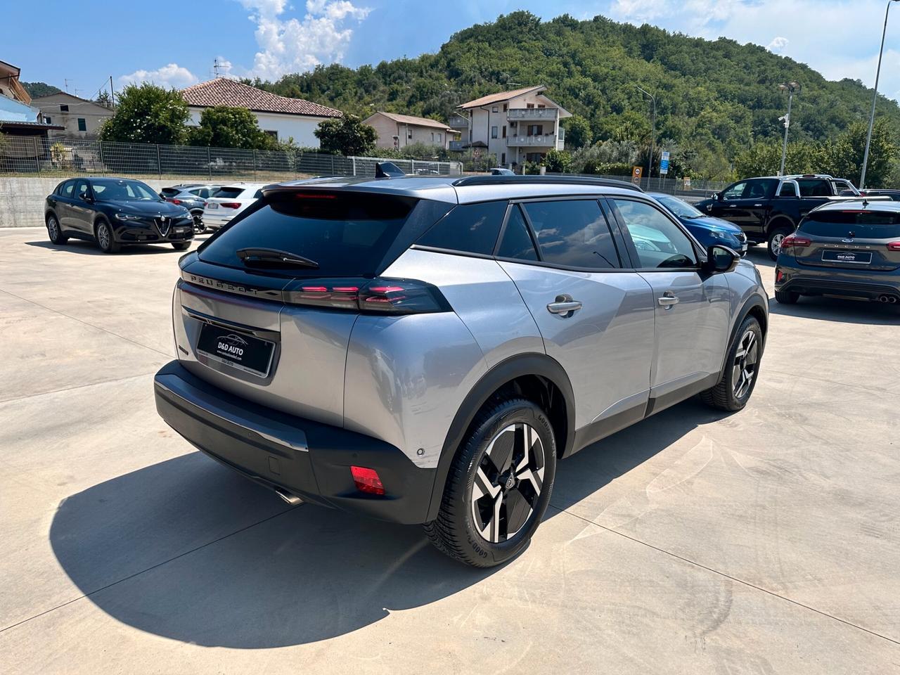 Peugeot 2008 BlueHDi 130 S&S EAT8 Allure