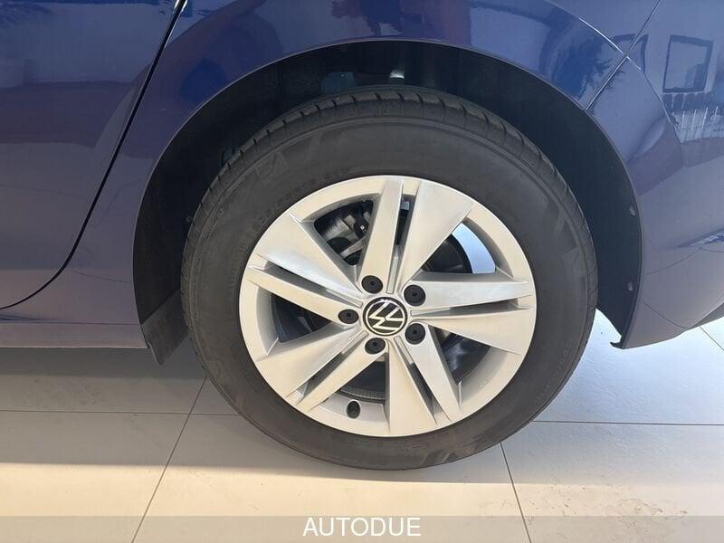 Volkswagen Golf 8 2.0 TDI SCR LIFE DSG 115 CV
