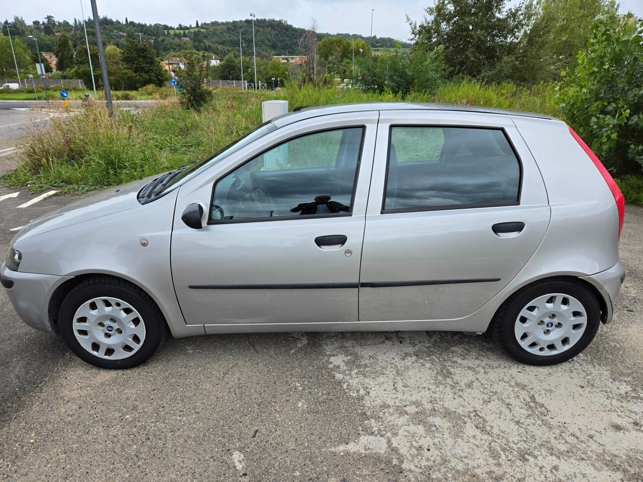 Fiat Punto 1.2i cat 5 porte LX gas GPL