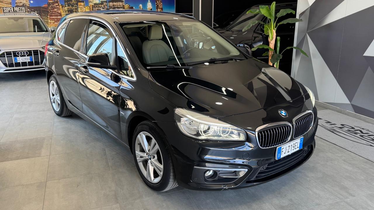 Bmw serie 2 Active Tourer 218d Luxury-2017