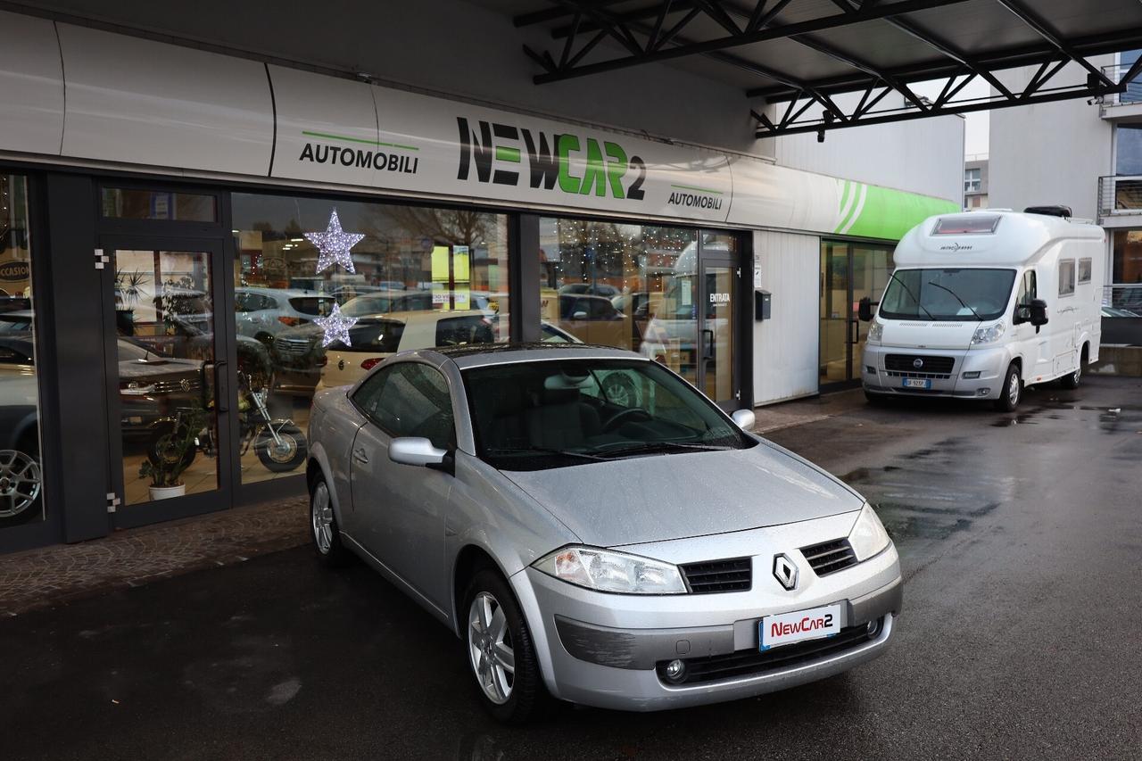 Renault Megane Mégane C-C 1.6 16V Confort Dynamique