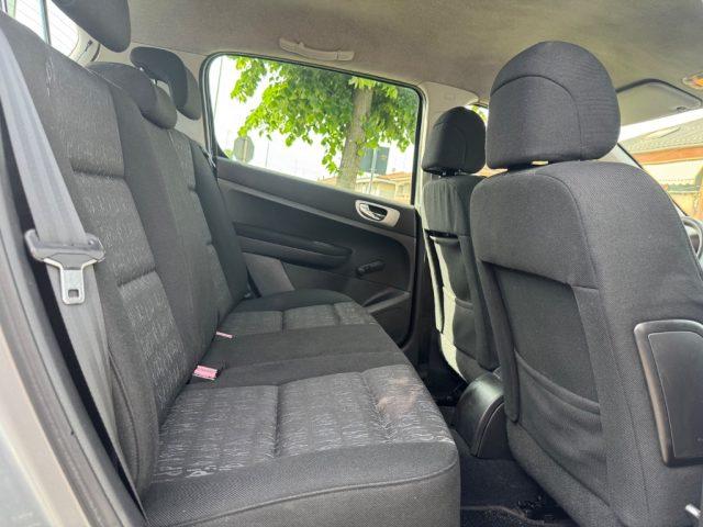 PEUGEOT 307 1.6 16V 5p. XR
