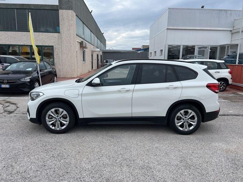 BMW X1 xDrive25e Business