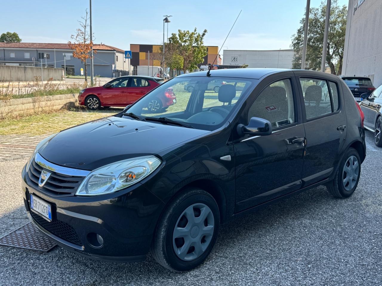Dacia Sandero 1.2 GPL 75CV