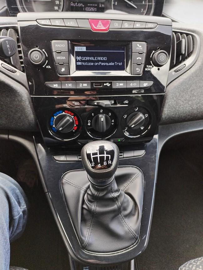 Lancia Ypsilon 1.0 5 p Hybrid Ecochic 110000KM 4/2021 TAGLIANDATA NEOPATENTATI