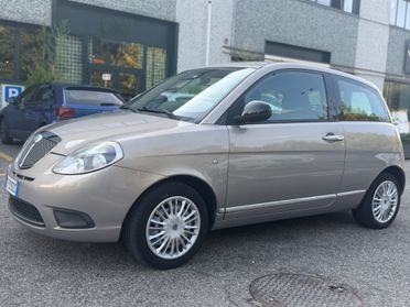 Lancia Ypsilon 1.2 69 CV Diva*Neopatentati*