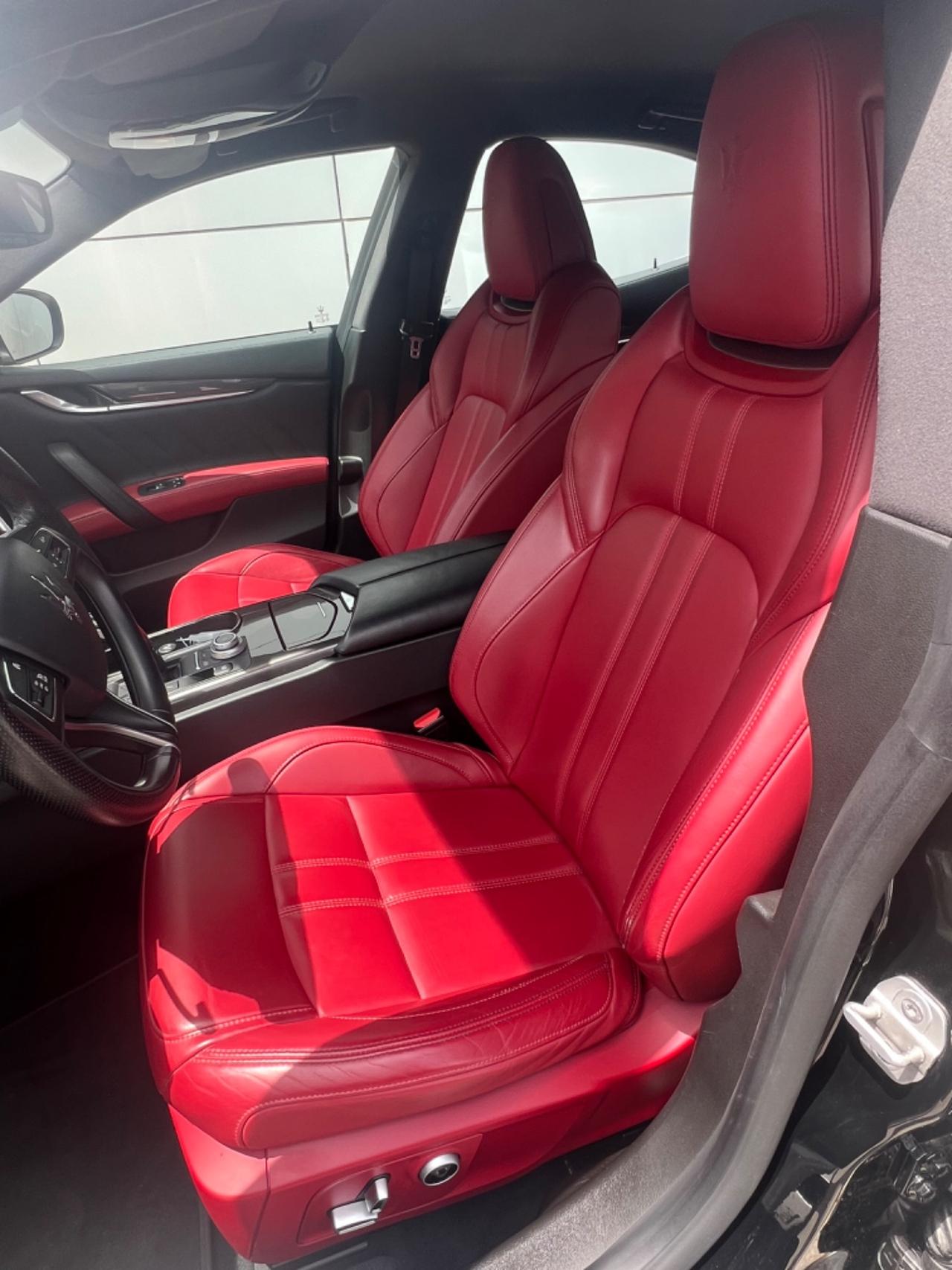 Maserati Ghibli Gransport 430cv possibilità noleggio no scoring