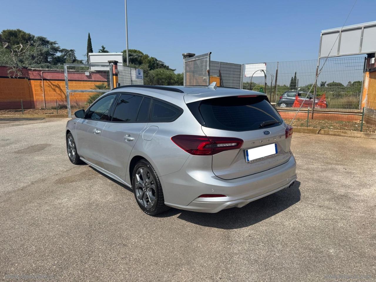 FORD FOCUS ST-LINE SW 1.5 115CV AUTOMATICA