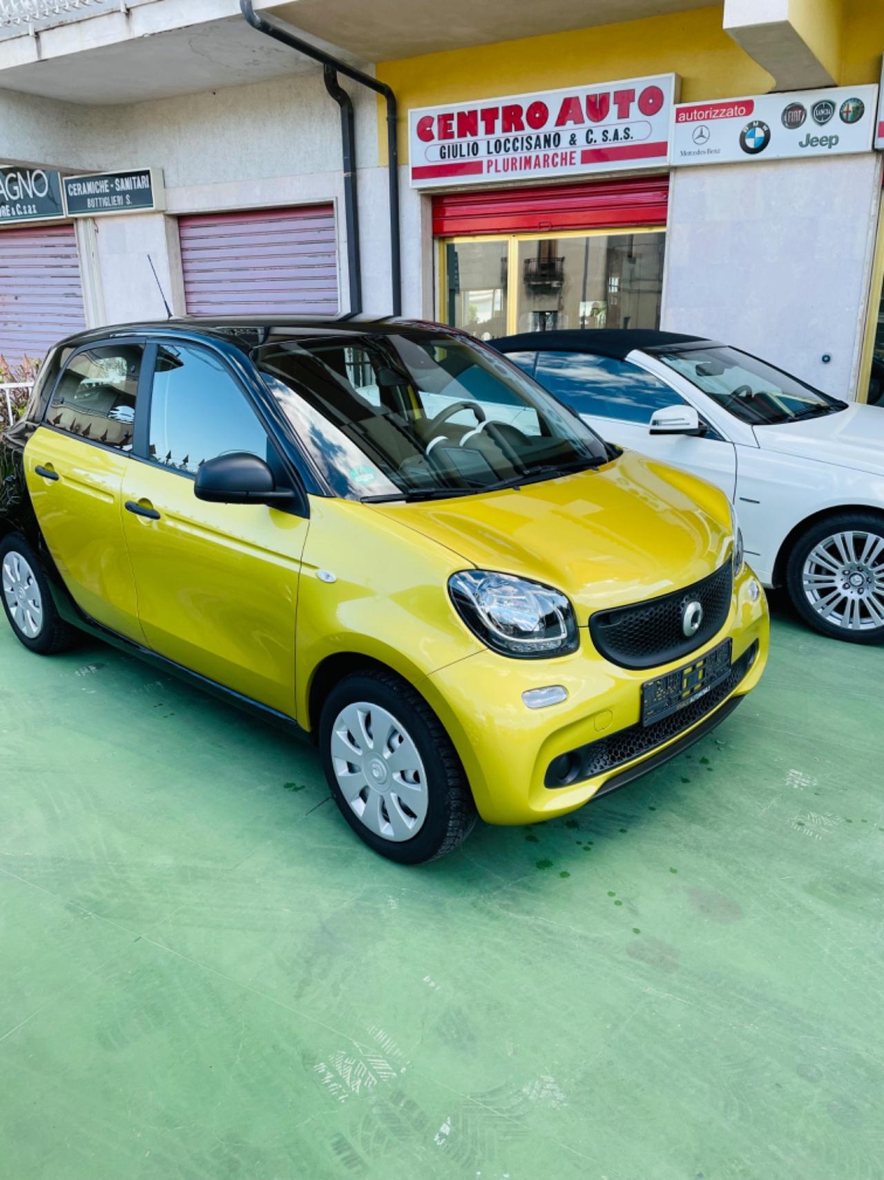 Smart ForFour 70 1.0 Youngster