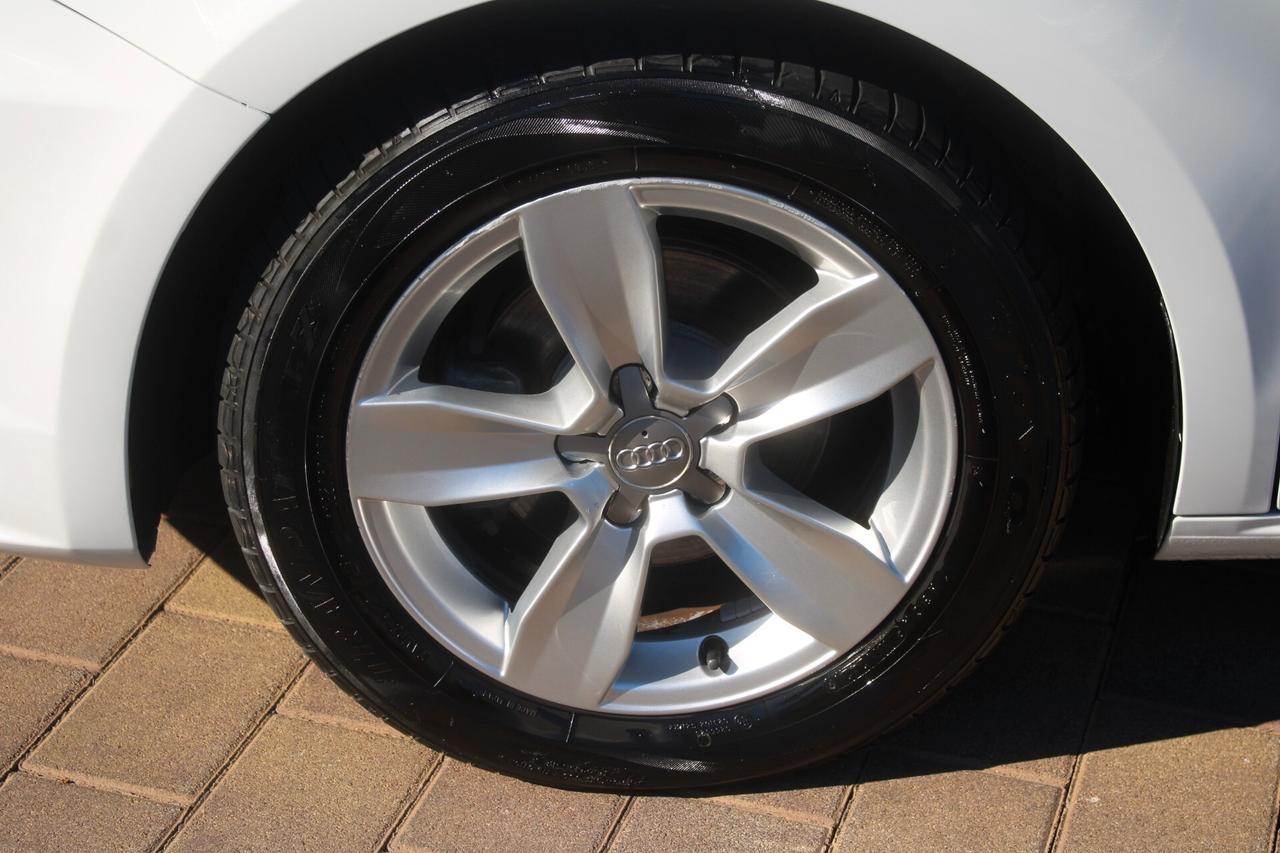 Audi A1 1.0 TFSI ultra