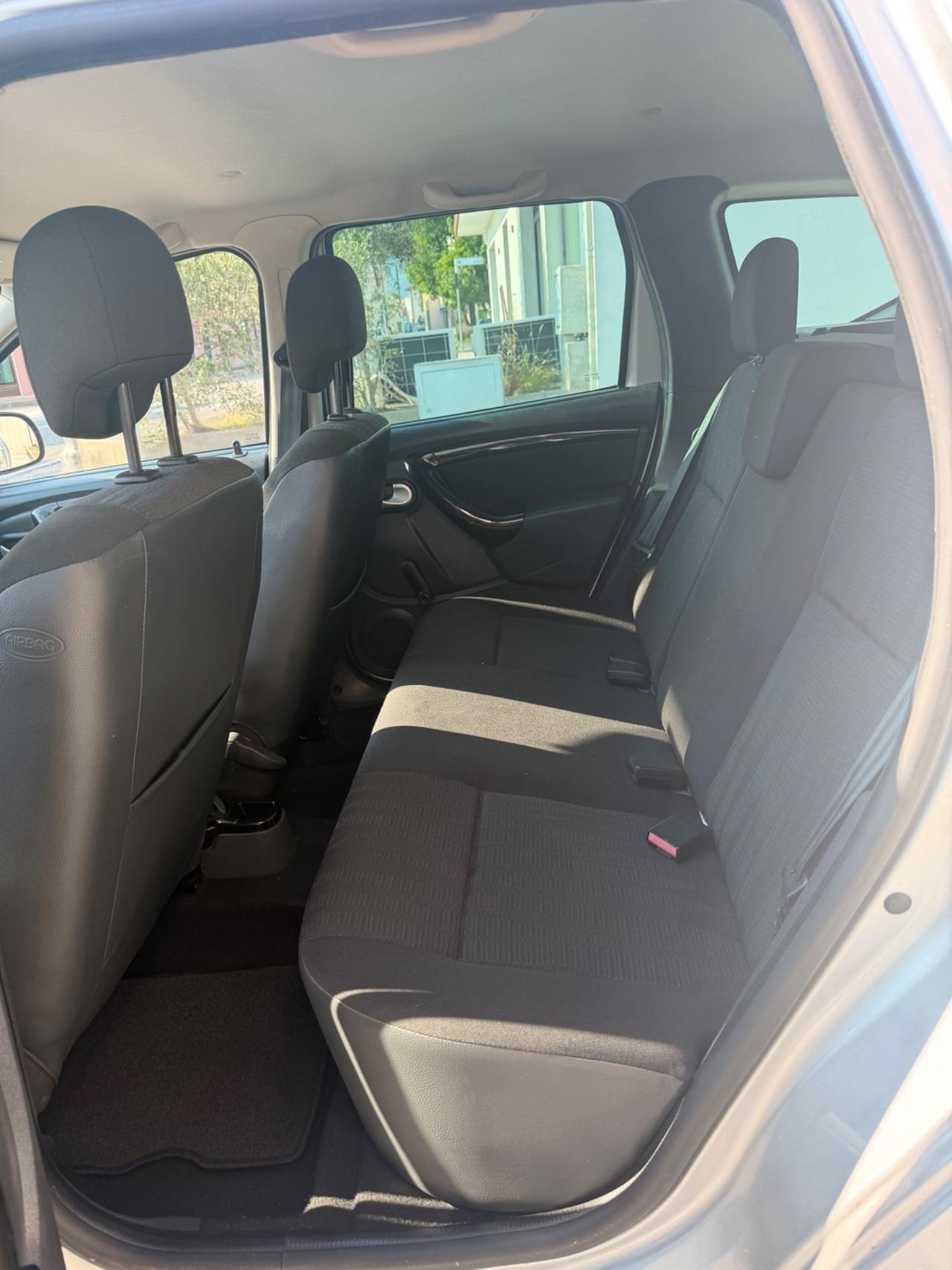 Dacia Duster 1.6 110CV 4x4 Lauréate