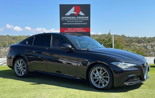 ALFA ROMEO Giulia 2.2 TD 150cv AT8 Super (Pelle/Navi/Auto/Xeno/Led)