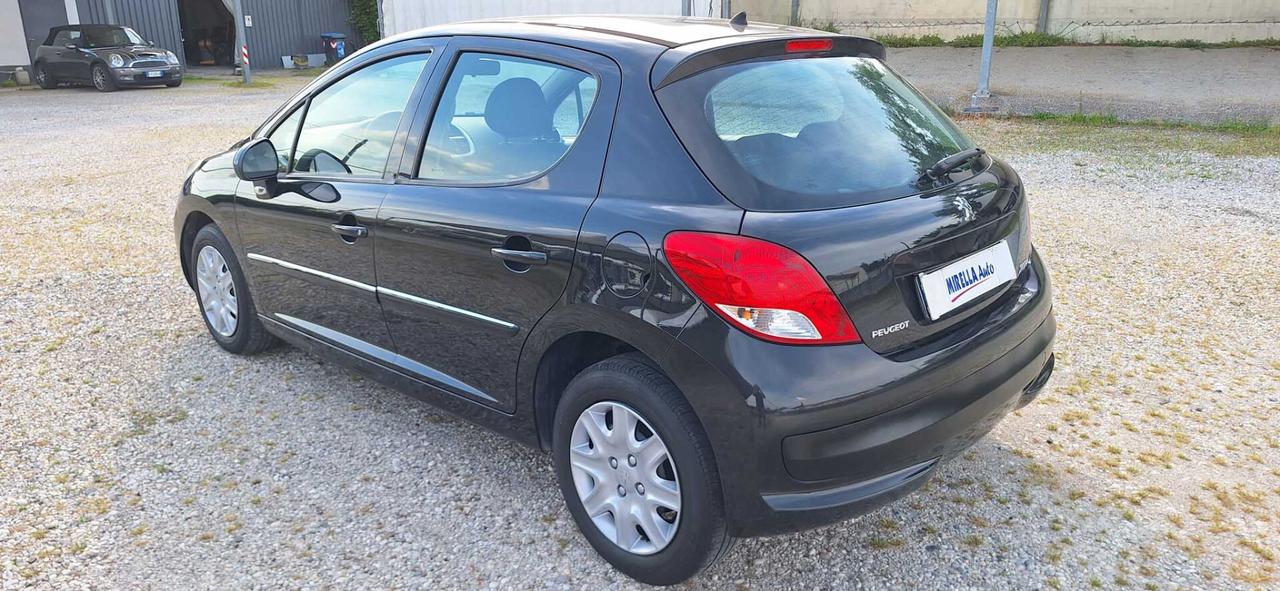 Peugeot 207 Plus 1.4 8V 75CV 5p. ECO GPL