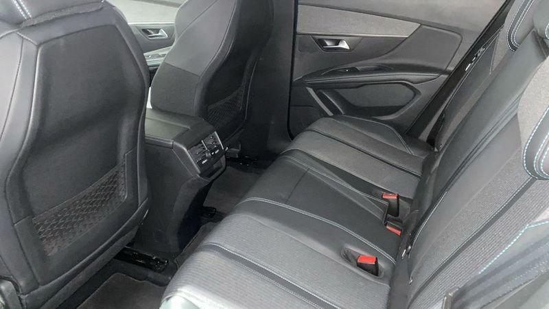 Peugeot 3008 3008 Hybrid 225 e-EAT8 Allure Pack