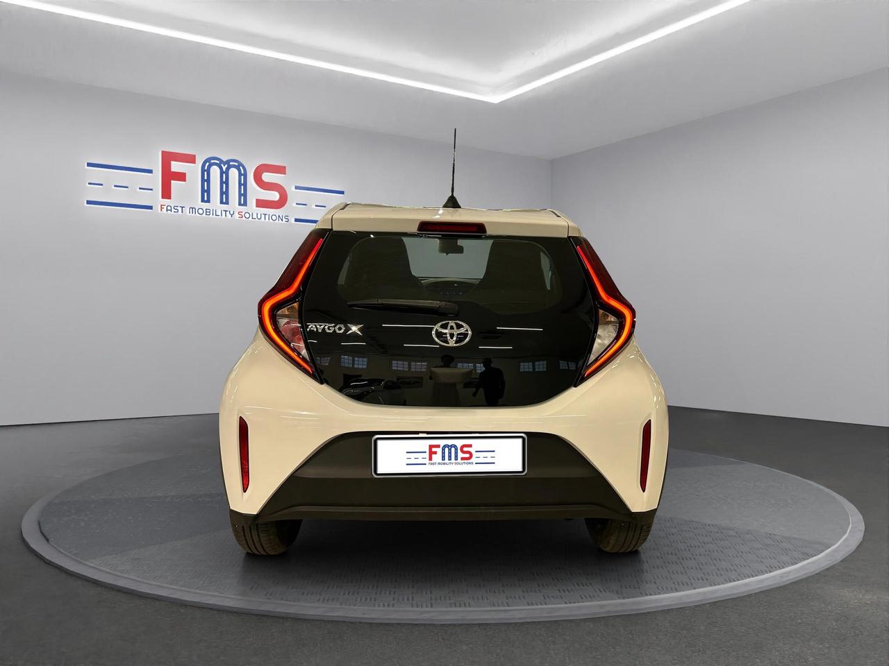 Toyota Aygo X 1.0 Active 72cv