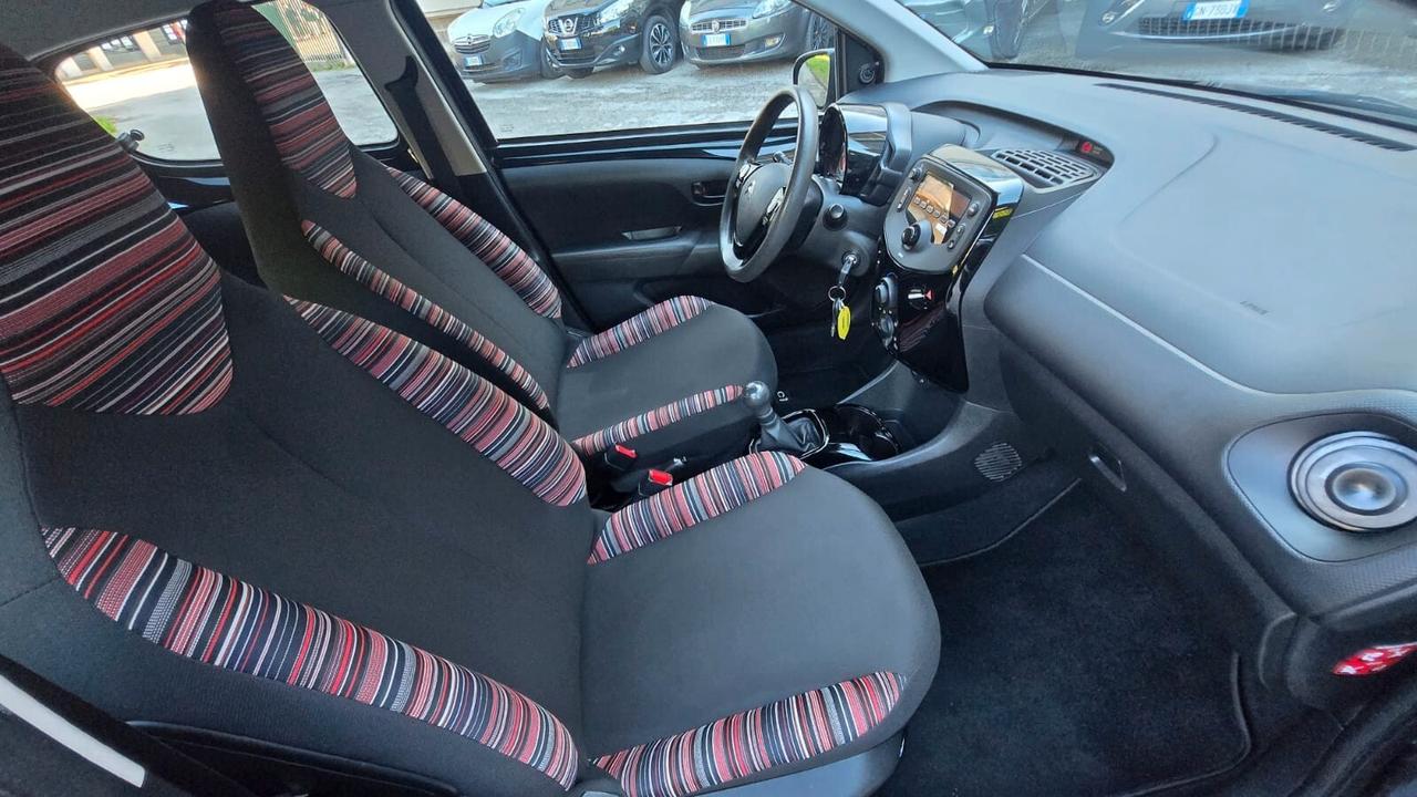 Citroen C1 VTi 72Cv 5 Porte Urban Ride Neopatentati