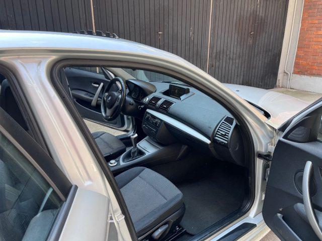 BMW 116 i 5 porte Futura tetto navi full optional