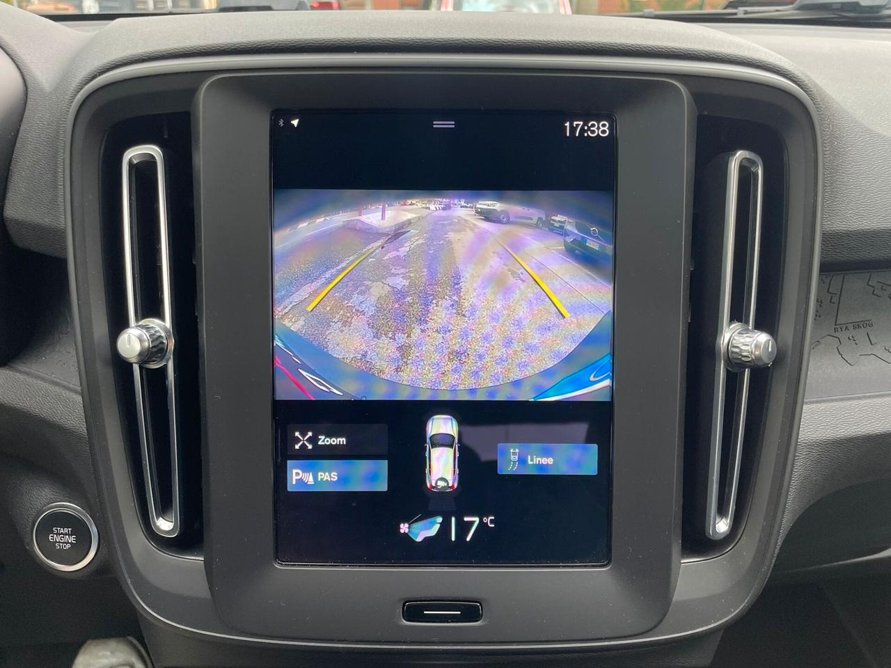 Volvo XC40 T2 automatico Core N1
