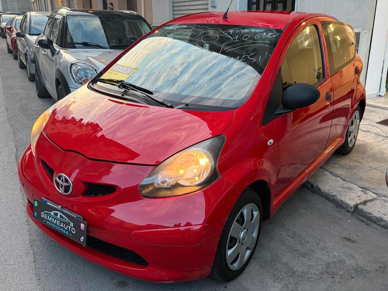 Toyota Aygo 1.0 5 porte Now 12 MESI DI GARANZIA