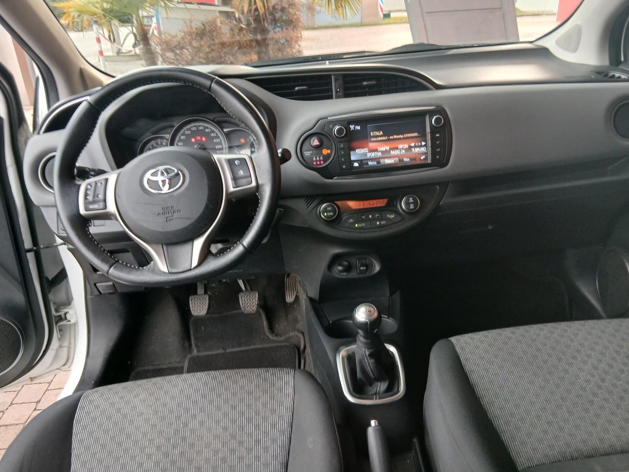 Toyota Yaris 1.0 5 porte Active Unico prop tua a € 185 mese