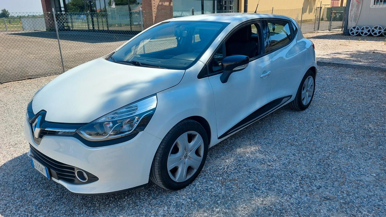 Renault Clio 1.2 75CV 5 porte Live