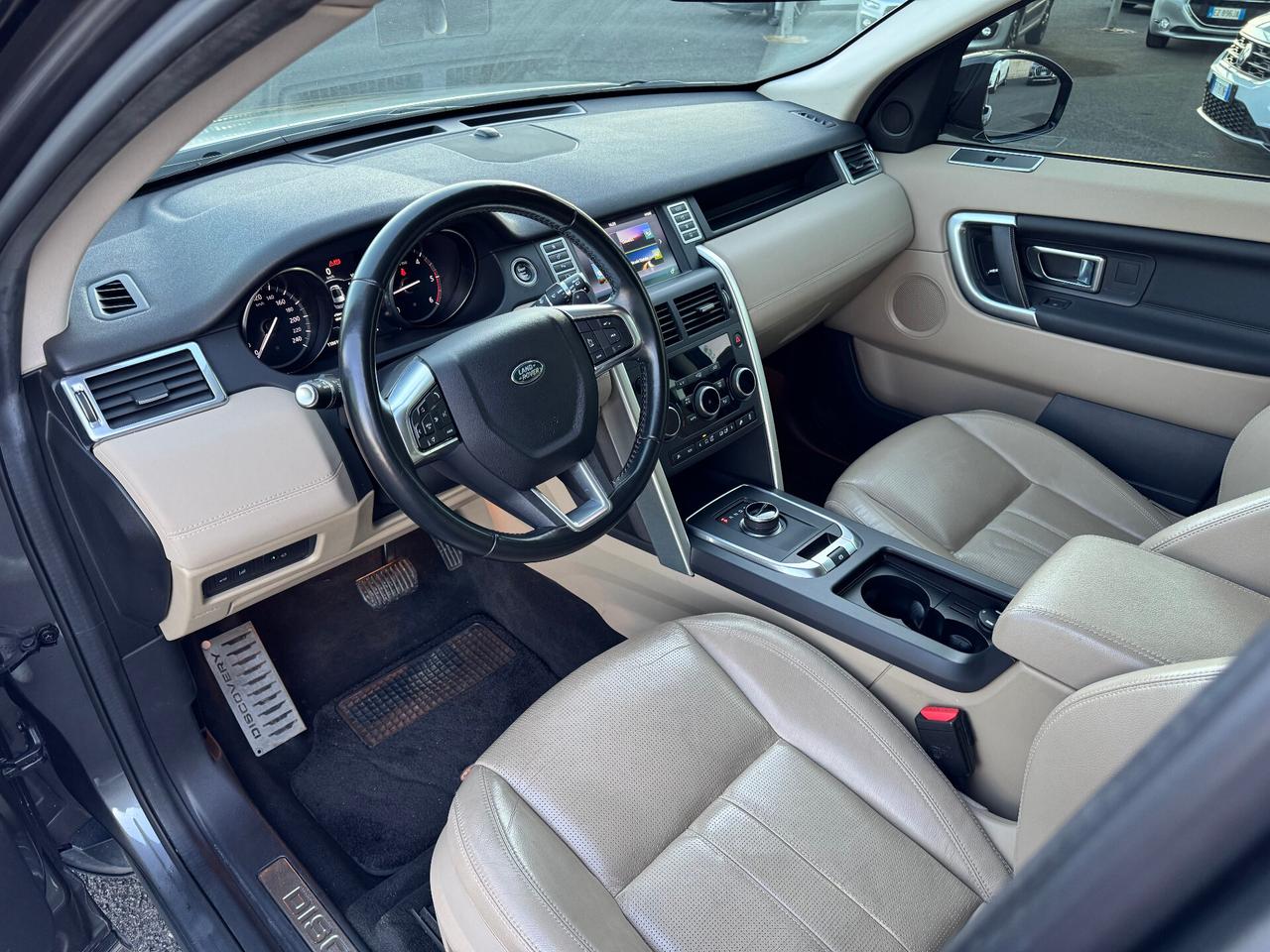 Land Rover Discovery Sport 2.0 TD4 180 CV HSE