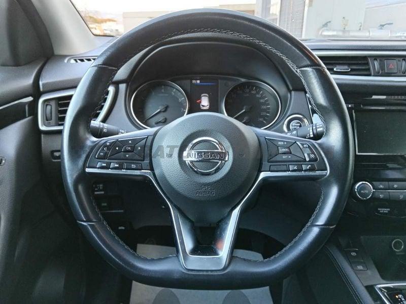 Nissan Qashqai II 2017 1.3 dig-t N-Connecta 160cv dct