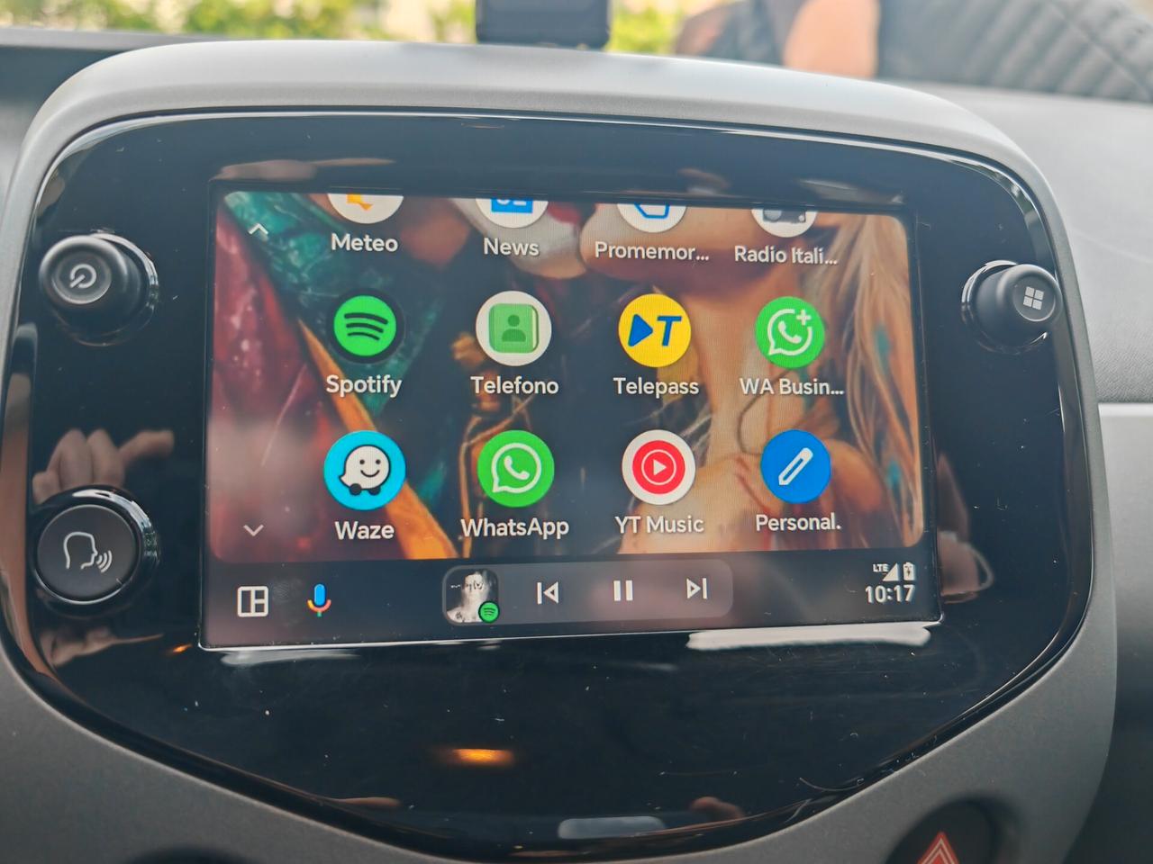 Toyota Aygo Connect 1.0 VVT-i 72 CV 5 porte x-fun MMT