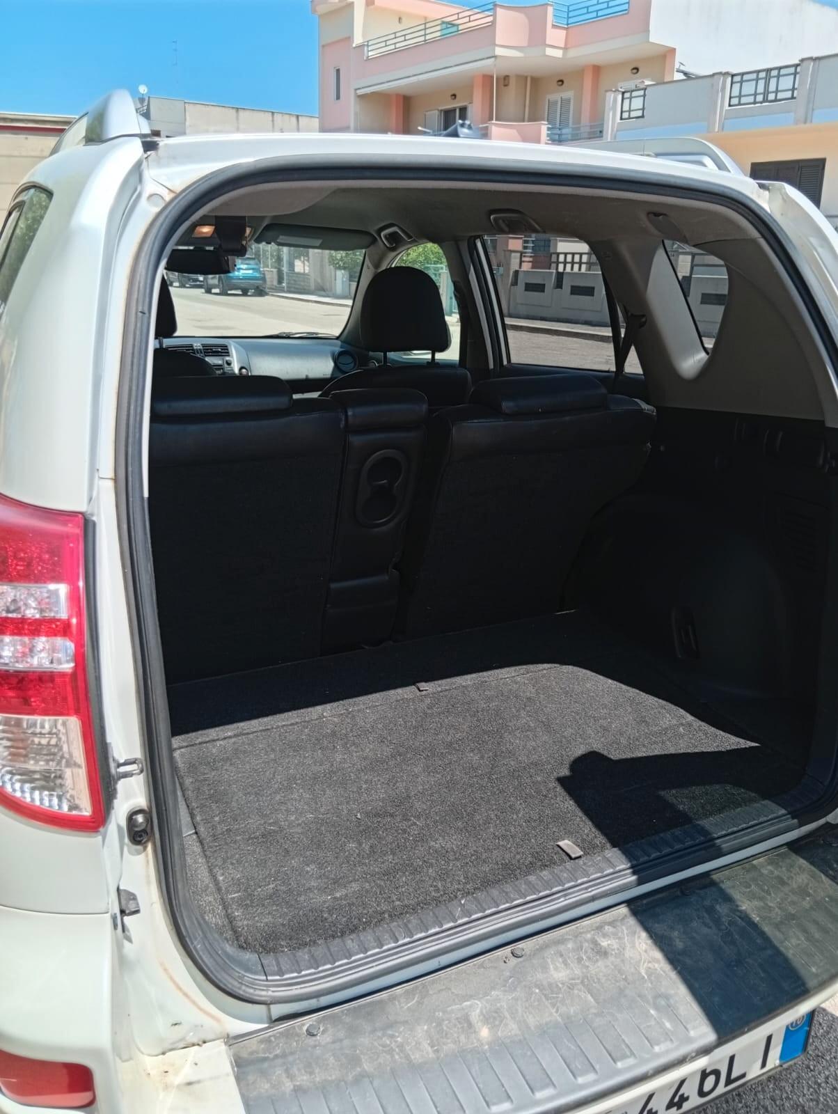 Toyota RAV 4 RAV4 2.2 D-4D 150 CV DPF