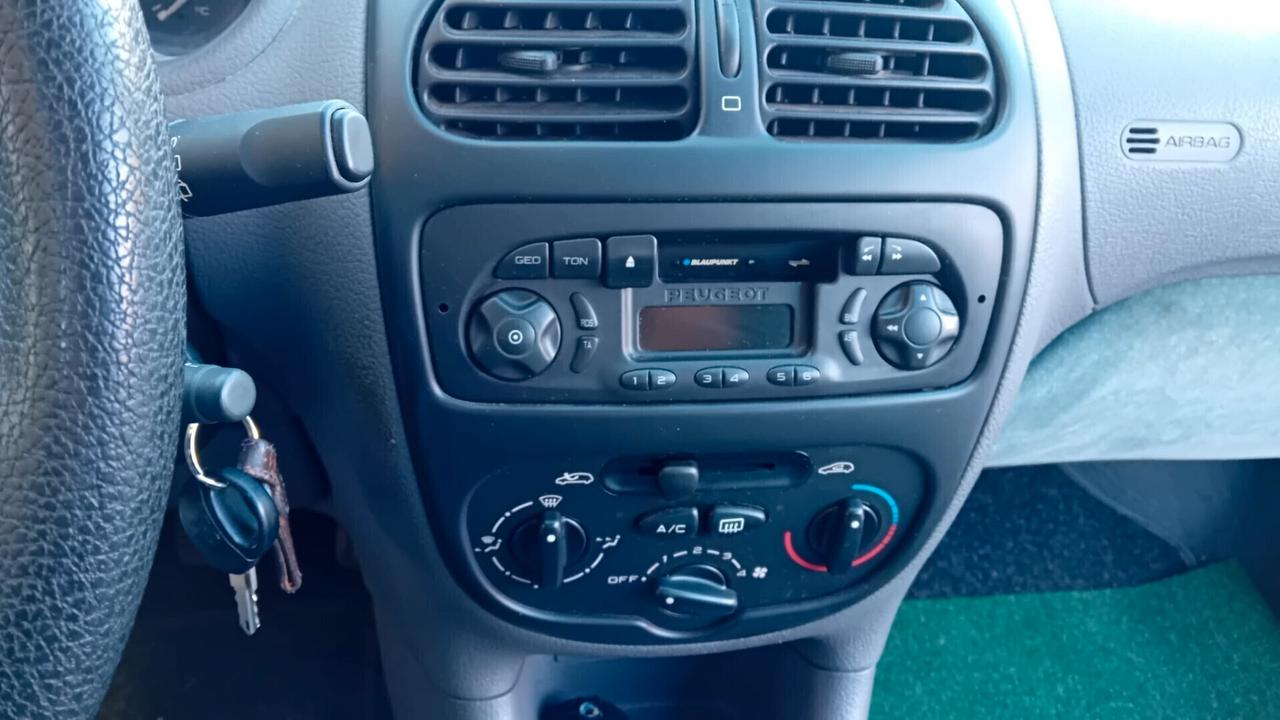 Peugeot 206 1.6 3p. XS